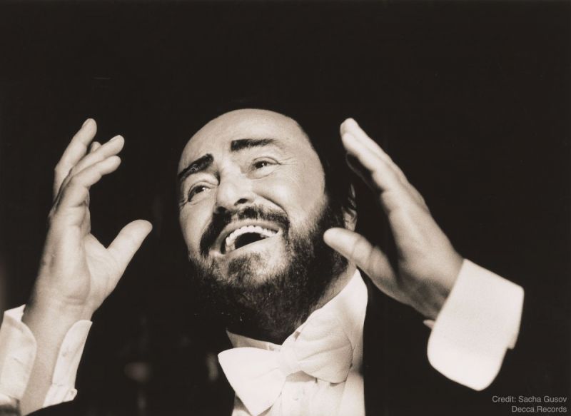 Pavarotti – Element galerii