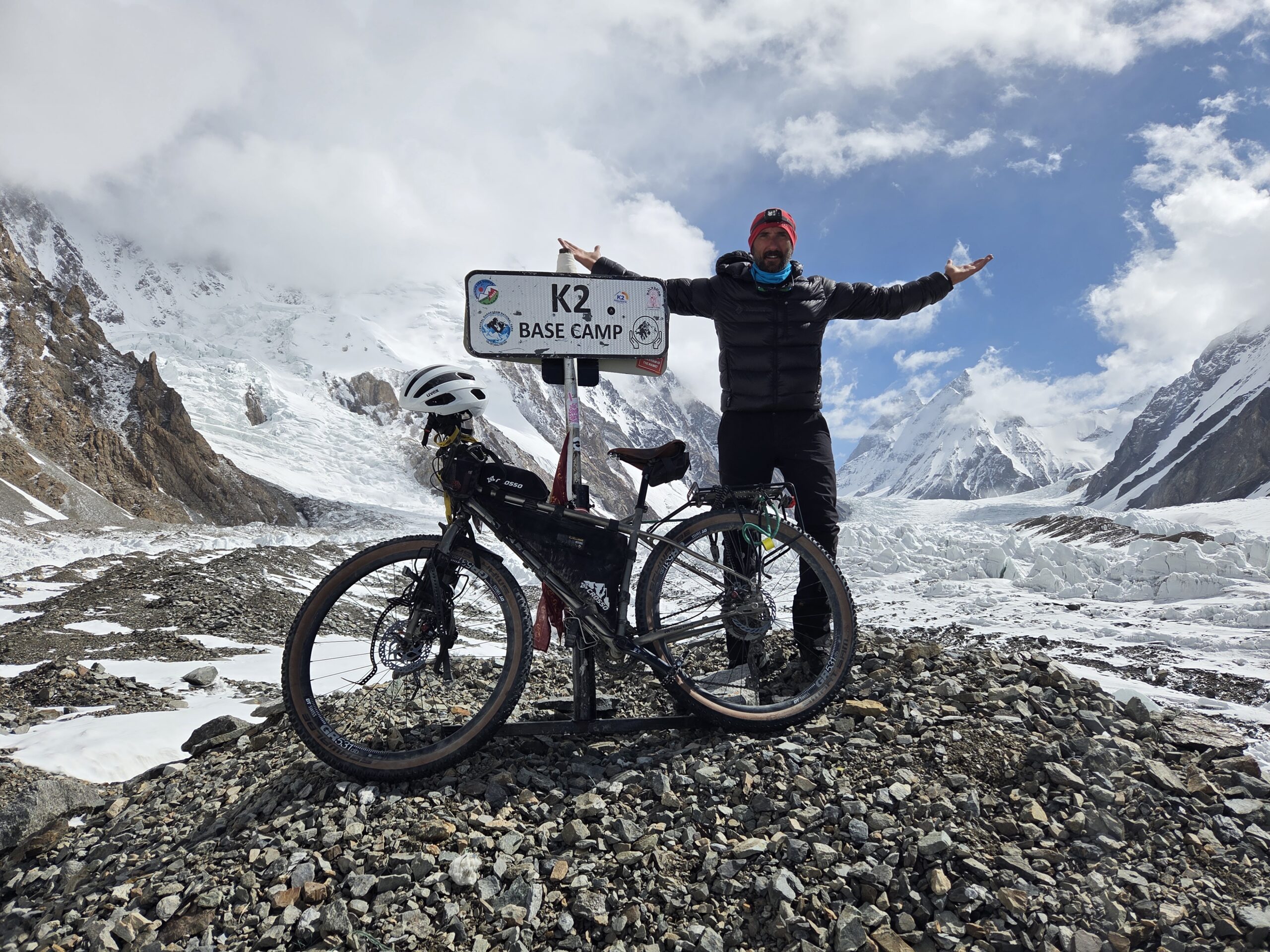 18. FGA: Spotkanie z Pawłem Małaszko „K2 B.C. Bike Expedition + Legendy wspinania – Krzysztof Wielicki
